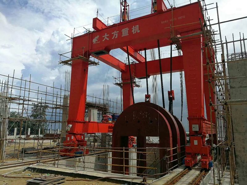 某军事基地--mg450t双主梁门式起重机