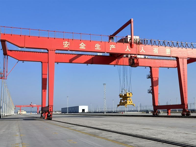 gjm40.5t35m集装箱门式起重机